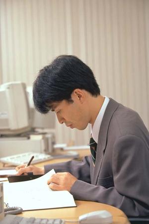 「塾入退室システム導入のメリットと選び方ガイド：業務効率化と保護者への安心を実現する方法」